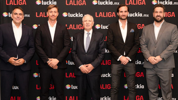 1 alberto maas guti jos gonzlez david plumi y luis caro 1