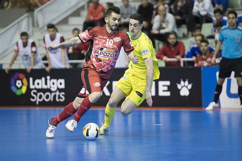 ep alex yepes en un partido con elpozo murcia