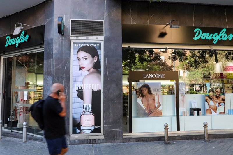 CVC estudia la salida a bolsa de Douglas con una valoración de 7.000 millones