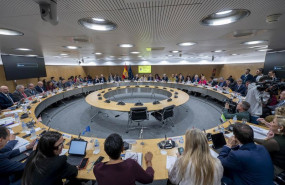 ep archivo   la vicepresidenta primera y ministra de hacienda maria jesus montero durante la reunion