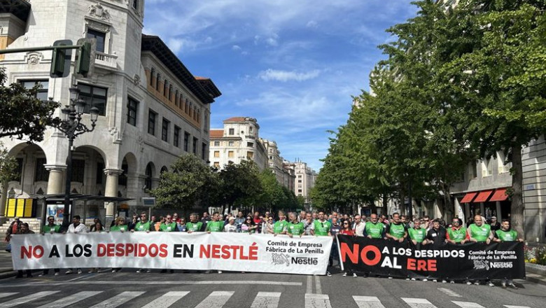 ep archivo   trabajadores de nestle protestan contra el ere presentado por la empresa