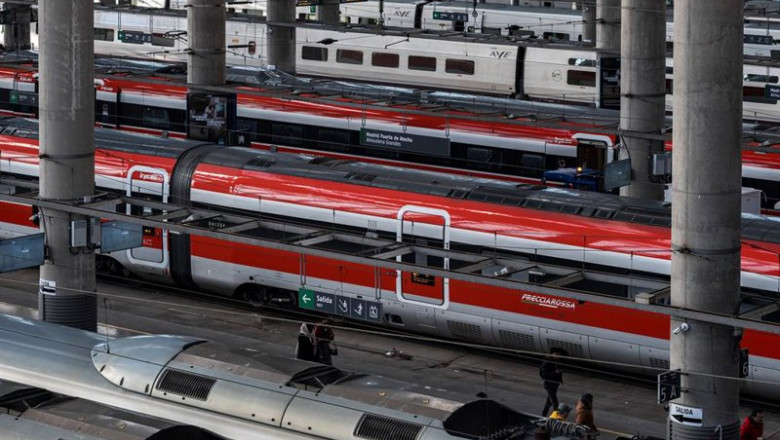 ep archivo   tren de iryo en la estacion de madrid puerta de atocha almudena grandes