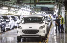 ep archivo   varios vehiculos en la fabrica de ford en almussafes a 24 de octubre de 2022 en