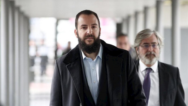 ep borja thyssen izq junto a su abogado a su llegada a los juzgados de lo penal de madrid donde va a