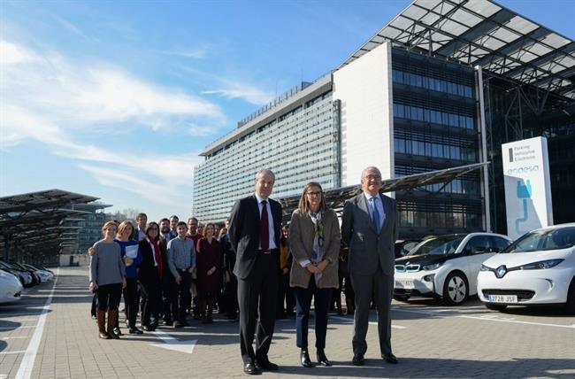 Consejero delegado de Endesa, José Bogas, se reúne con empleados con eléctrico | ENDESA ep consejero delegadoendesa jose bogas se reuneempleadoselectrico