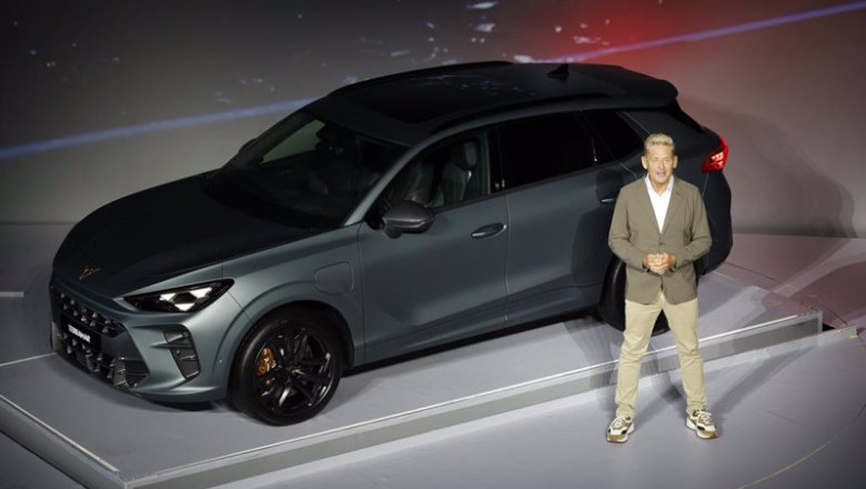 ep el ceo de cupra wayne griffiths durante la presentacion del nuevo cupra terramar ep el ceo de cupra wayne griffiths durante la presentacion del nuevo cupra terramar