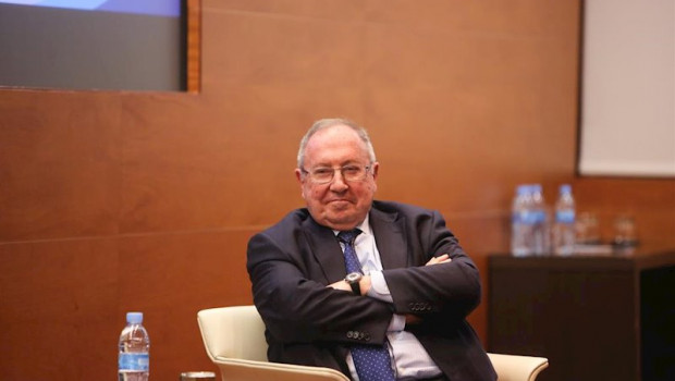 ep el presidente de la camara de espana agradece al rey su defensa de los intereses economicos en