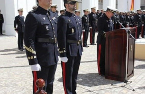 ep el teniente de infanteria de marina jose manuel candon herido en un accidente en hoyo de