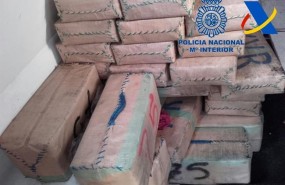 ep intervenidas cerca12 toneladashachisun barco nodriza interceptado e