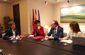 ep la presidenta de navarra maria chivite i con la consejera de economia y hacienda elma saiz el