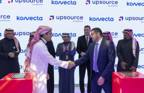 naif al mogbel ceo de upsource by solutions nourdine bihmane ceo de konecta 1 1