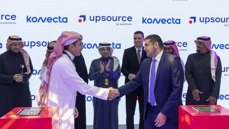 naif al mogbel ceo de upsource by solutions nourdine bihmane ceo de konecta 1 1