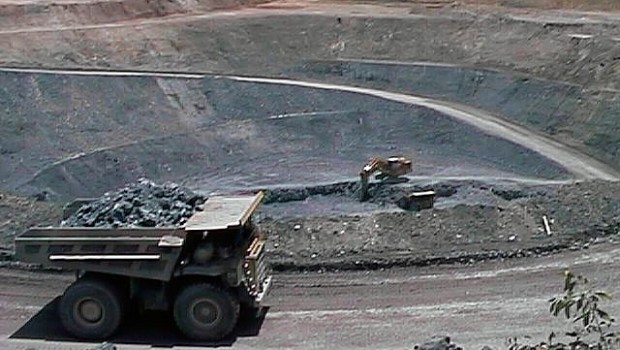 Uranium mine, mining