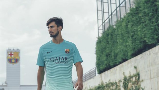 ep andre gomes contercera equipacionfc barcelona