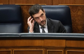 ep archivo   el ministro de consumo pablo bustinduy durante una sesion plenaria en el congreso a 11