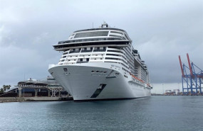 ep archivo   escala de msc virtuosa en el puerto de malaga