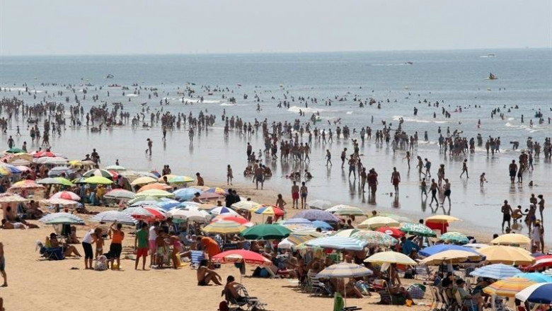 Archivo - Imagen de una playa de Andalucía. | EUROPA PRESS - Archivo ep archivo imagen de una playa de andalucia