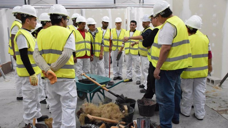 Archivo - La Fundación Laboral de la Construcción forma en la provincia tinerfeña a cerca de 4.000 personas en 2018, un 29% más | FUNDACIÓN LABORAL DE LA CONSTRUCCIÓN EN ANDALUCÍA ep archivo la fundacion laboral de la construccion forma en la provincia tinerfena a cerca de 4000