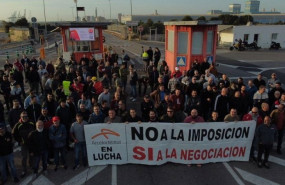 ep archivo   personal de arcelormittal se manifiesta en la primera jornada de huelga convocada por