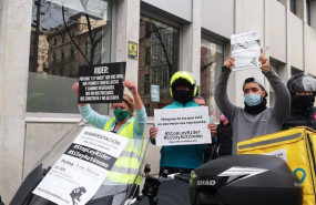 ep archivo   repartidores a domicilio con carteles reivindicativos protestas en palma contra la ley