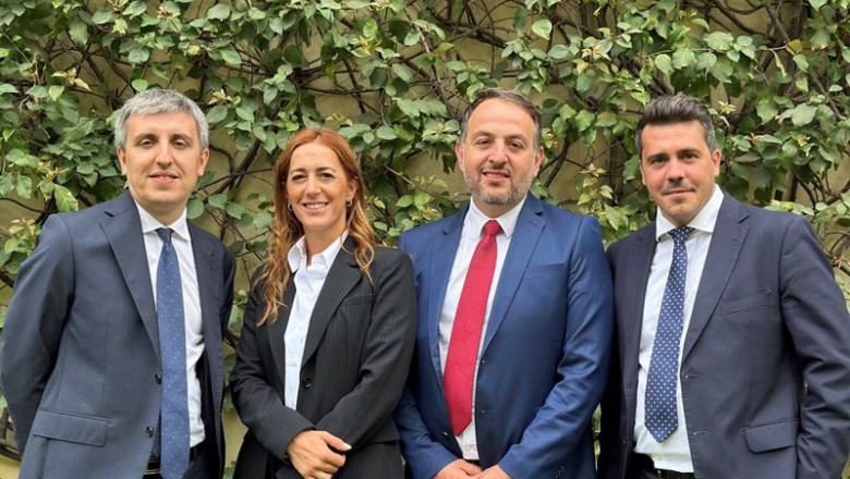 ep de izda a dcha roger perez socio de risk advisory services beatriz sesma socia de auditoria cesar ep de izda a dcha roger perez socio de risk advisory services beatriz sesma socia de auditoria cesar