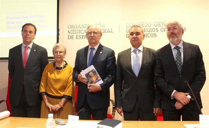 ep el cgcom edita el libro maria castellano arroyo medica maestra y humanista