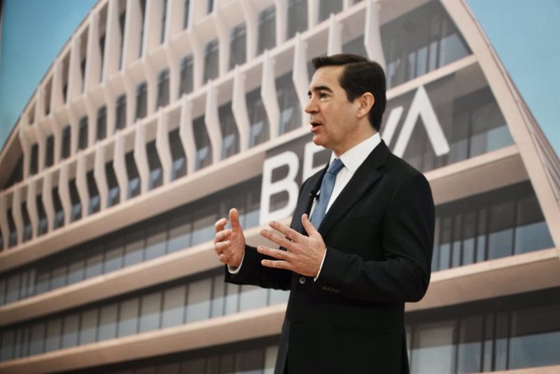 Berenberg y Barclays suben el precio a BBVA: El impulso español continúa