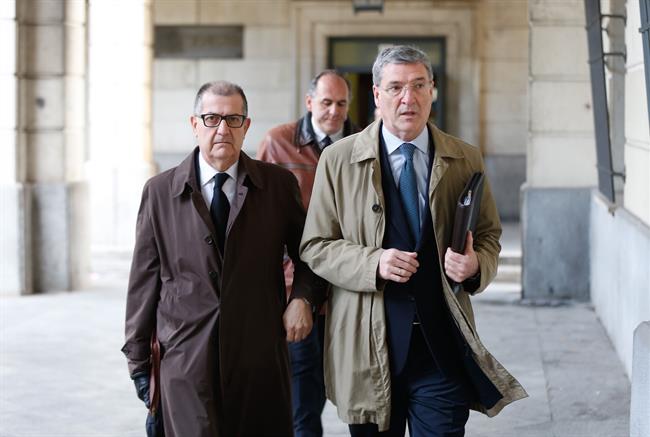 El ex director general de IDEA Miguel Ángel Serrano entrando en la Audiencia | EUROPA PRESS ep ex director generalidea miguel angel serrano entrandola audiencia