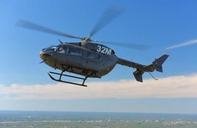 ep helicoptero militar lakotas uh-72a