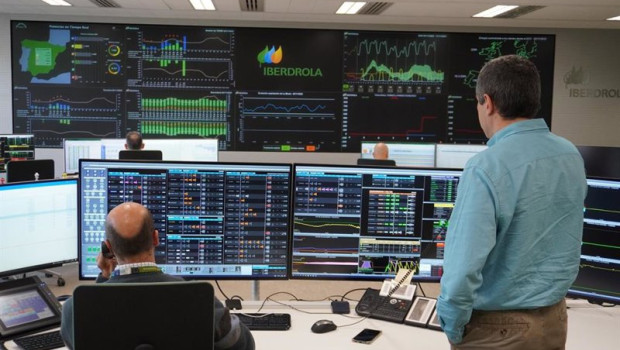ep iberdrola integra la ia y el talento humano en mas de 450 proyectos para su operativa diaria