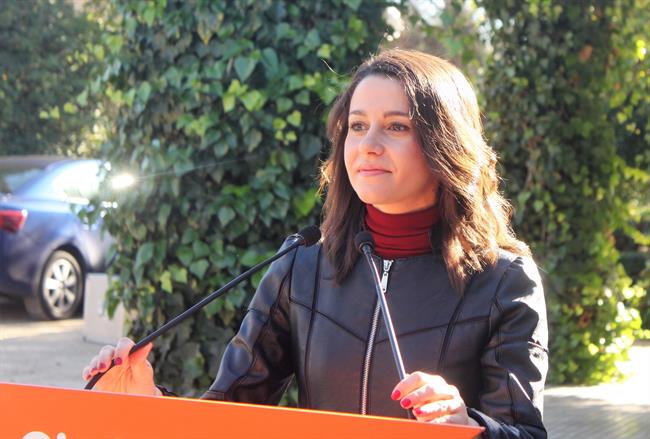 ep ines arrimadasruedaprensa