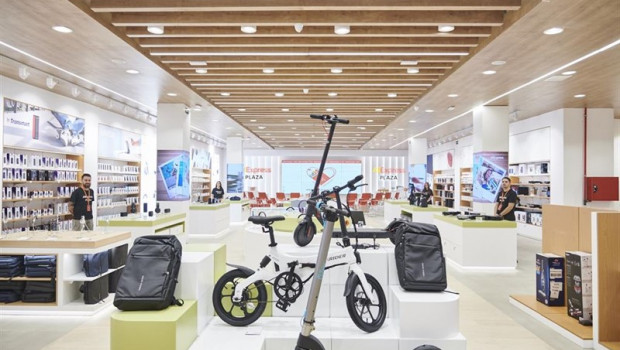 ep interior de la tienda aliexpress plaza ubicada en el centro comercial intu xanadu
