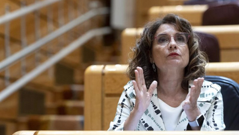La ministra de Hacienda y Función Pública, María Jesús Montero, interviene en una sesión de control al Gobierno en el Senado, a 24 de mayo de 2022, Madrid (España). El Grupo Parlamentario Nacionalista pide hoy al Ejecutivo "una valoración" sobre las infor | Alberto Ortega - Europa Press ep la ministra de hacienda y funcion publica maria jesus montero interviene en una sesion de control 20220530125203
