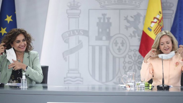 ep la ministra portavoz y de hacienda maria jesus montero y la vicepresidenta y ministra de asuntos