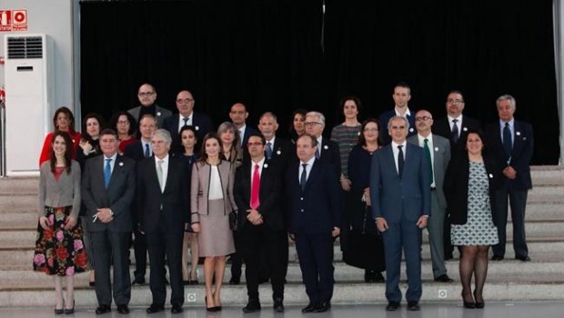 ep la reina enacto oficial del dia mundiallas enfermedades raras