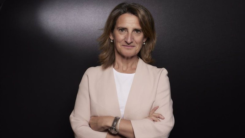 La vicepresidenta tercera del Gobierno y ministra para la Transición Ecológica y el Reto Demográfico, Teresa Ribera, posa para Europa Press, en el Ministerio para la Transición Ecológica y el Reto Demográfico, a 1 de julio de 2022, en Madrid (España). | Jesús Hellín - Europa Press ep la vicepresidenta tercera del gobierno y ministra para la transicion ecologica y el reto 20220708122603