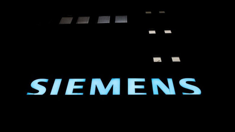 ep logo en las instalaciones de siemens en berlin ep logo en las instalaciones de siemens en berlin