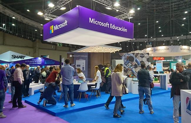 Microsoft presenta sus novedades para Educación en SIMO 2017 | PORTALTIC ep microsoft presentanovedadeseducacionsimo 2017