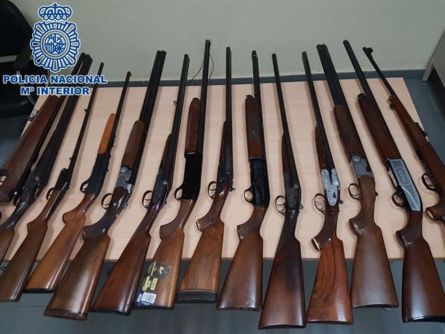Nota De Prensa: "La Policía Nacional Detiene A Un Hombre Por Un Delito De Malos | POLICÍA NACIONAL ep notaprensa la policia nacional detieneun hombreun delitomalos