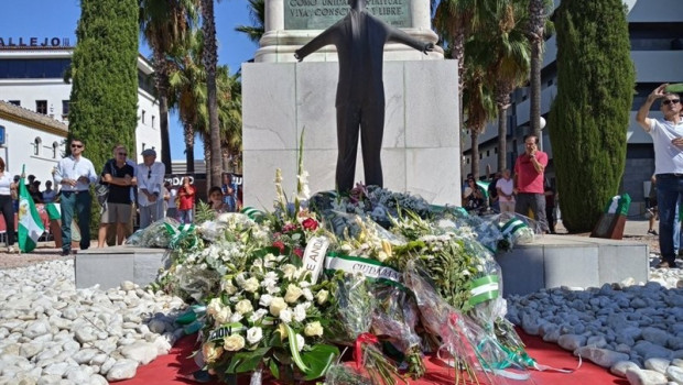 ep ofrenda floralmonumentoblas infante