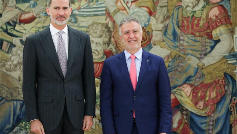 El Rey Felipe VI recibe en el Palacio de la Zarzuela al presidente del Gobierno de Canarias, Ángel Victor Torres. | Jesús Hellín - Europa Press ep rey felipe vi recibepalaciola zarzuelapresidentegobiernocanarias angel victor torres