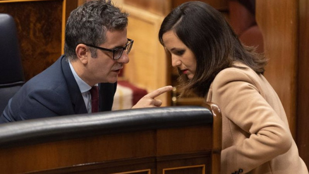 ep archivo   el ministro de la presidencia felix bolanos y lider de podemos ione belarra durante una