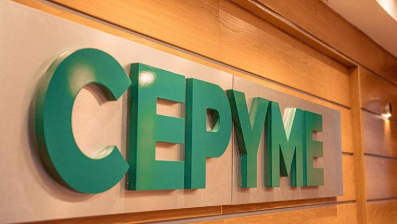 ep archivo imagen del logo de cepyme en la pared de la sede de la confederacion en madrid espana ep archivo imagen del logo de cepyme en la pared de la sede de la confederacion en madrid espana