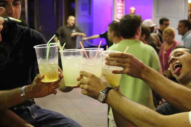 Copas Y Botellón En Lloret | EUROPA PRESS - Archivo ep copasbotellonlloret