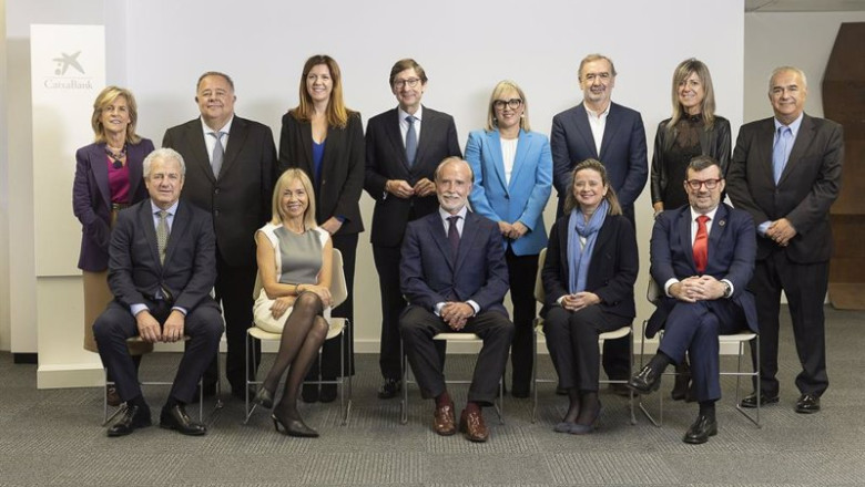 ep el presidente de caixabank jose ignacio goirigolzarri con los miembros del comite consultivo ep el presidente de caixabank jose ignacio goirigolzarri con los miembros del comite consultivo