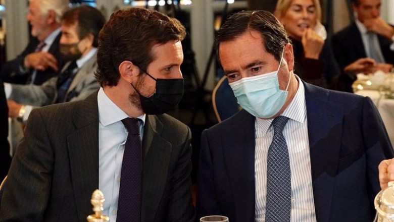 El presidente del PP, Pablo Casado, y el presidente de la CEOE, en una imagen de archivo. | DAVID MUDARRA (PP) ep el presidente del pp pablo casado y el presidente de la ceoe en una imagen de archivo