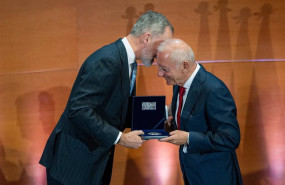 ep el rey felipe vi i entrega el viii premio reino de espana a la trayectoria empresarial iese al