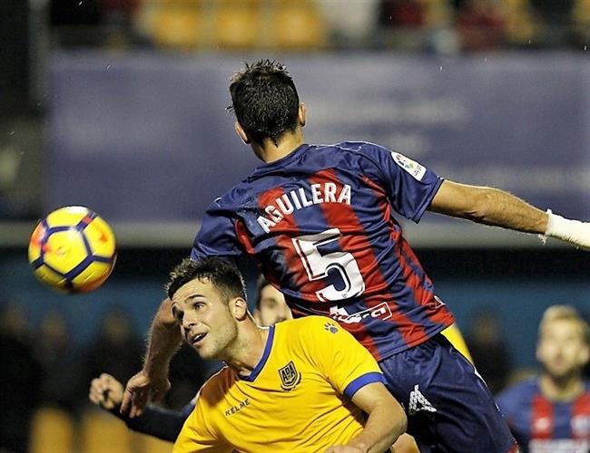 ep huesca liderla liga 123
