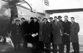 ep manchester united1958 subiendoavionla tragedia aerea