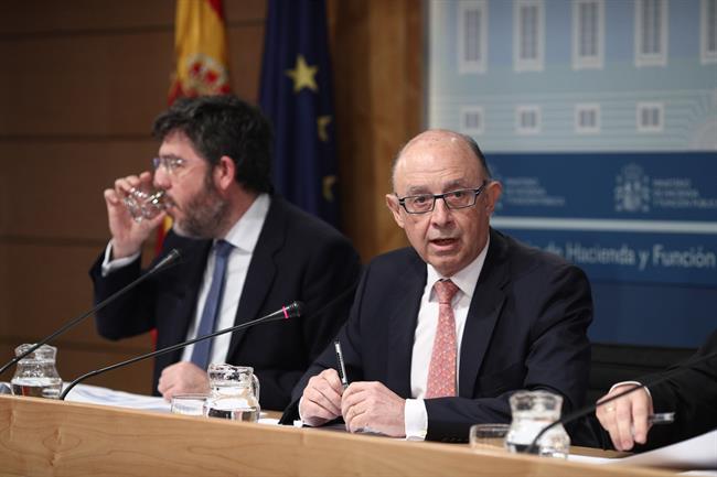Montoro ofrece los datos de la ejecución presupuestaria de 2016 | EUROPA PRESS ep montoro ofrecedatosla ejecucion presupuestaria2016